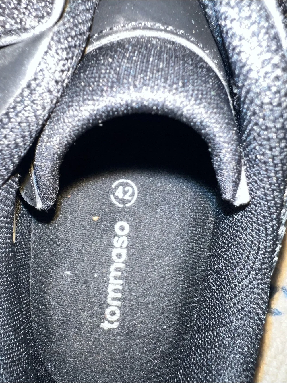 Tommaso lightweight black